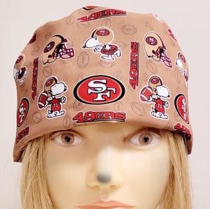 SNOOPY SAN FRANCISCO 49ERS GOLD MEDICAL NURSING SCRUB CAP